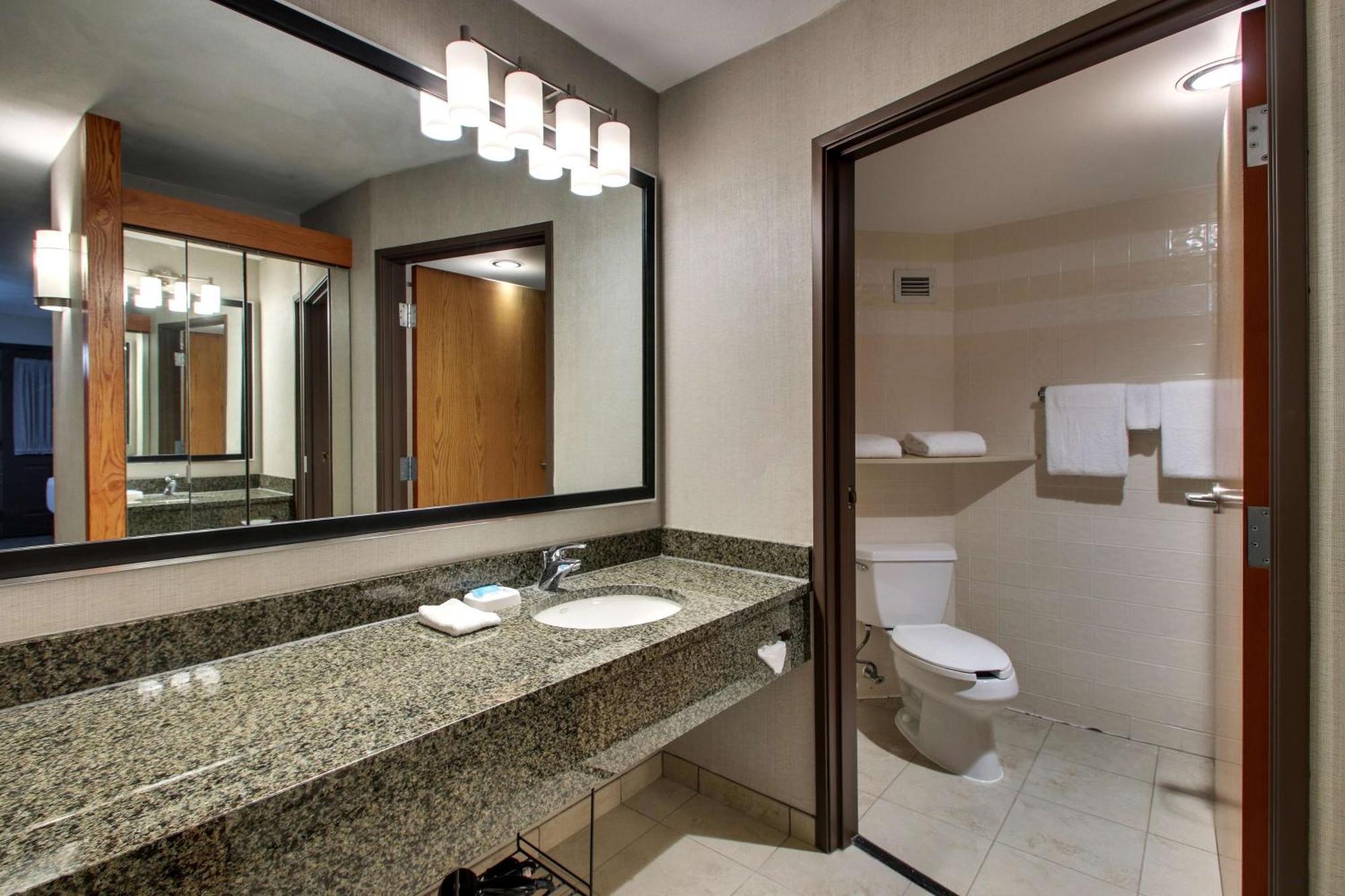 Drury Inn & Suites San Antonio Northwest Medical Center Екстер'єр фото